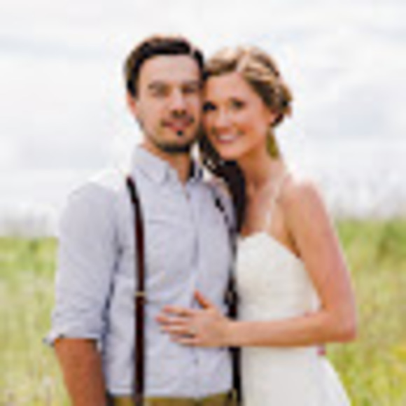 Meet your Posher, Whitney - Picture 1 of 1